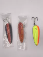 New ListingLOT OF 3 vintage, Daredevil fishing spoon lures. Antique