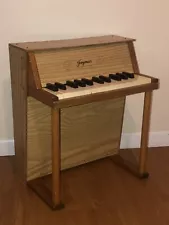 Vintage 1950s Jaymar Childrens Wooden Upright Toy Piano 30 Working Keys USA MADE