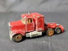 VINTAGE 1982 HOT WHEELS WHITE MOTOR COMPANY SEMI TRUCK Red Kenworth As Is