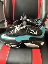 VNDS - Size 13 - Nike Air Griffey Max 1 2021 Black Freshwater - Damaged Box