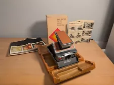 polaroid SX-70 land camera with box and manual