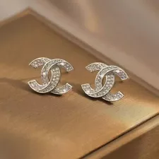 Chanel vintage earrings for women, Not Authentic