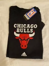 CHICAGO BULLS TEAM XL TSHIRT - BRAND NEW *****ON SALE*****