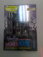 Vintage Polar Lights The Addams Family Haunted House Glow Model Kit #5002 1995