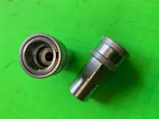 2female hydraulic coupler for John Deere 140,300,314,316,317,318,420,430 AM37982