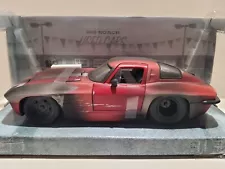 Jada For Sale 1963 Chevy Corvette Barn Find 1:24 Scale Diecast Model Car Red