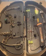 Mathews Heli m bow 60 / 29.5 Qad rest , IQ sight Maxima arrows , Plano case