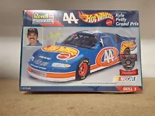 Revell 1:24 Scale Kyle Petty's #44 Hot Wheels Pontiac Grand Prix Factory Sealed