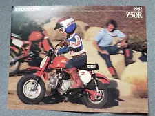 Vintage 1982 Honda Z50R Motorcycle Mini Bike Sales Brochure Flyer 1 Page CB255