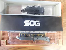 SOG Pillar Blackout Fixed Blade Knife new in box fast ship