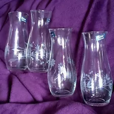 Pasabahce 7" Bud Vases Turkish Quality Glass Set of 4 Daisy Floral Berry Etched