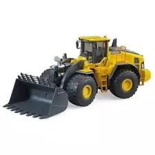 1/16 Volvo Wheel Loader L260H by Bruder 02458