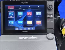 Raymarine eS127 GPS Chartplotter Sonar MFD Display W/ Access *TOUCH NOT WORKING*