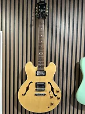 Epiphone ES-335 6 String Semi-Hollow Body Electric Guitar Made In Korea w/ Case