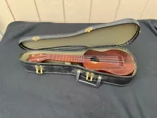 Kamaka Ukulele Koa Vintage Hawaii UKe, Label, with Original Case