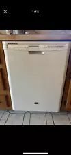 Maytag 24" Build in Dishwasher, very good condition