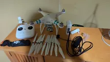 DJI Phantom 3 Standard Quadcopter Camera Drone - White