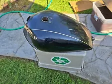 82 Kawasaki KZ1100 D Spectre Gas Tank