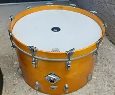 BEAUTIFUL LUDWIG 1970s 25" X 15" MAPLE BASS DRUM + CARRY CASE ! J