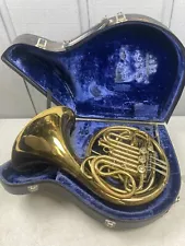 KING DOUBLE FRENCH HORN IN PLAYING CONDITION 668056