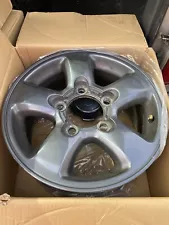 5x Land Cruiser 100 Amazon Alloy Wheels