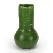 Grueby Pottery early mark matte green bulbous vase Arts & Crafts Boston