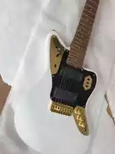 Hot Sale 8-string Electric Guitar，Matte Finish，Gold Hardware，Black Pickpocket