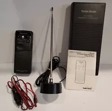 Radio Shack Emergency 40ch CB Radio Kit TRC-463 w/ case & magnet antenna. Tested