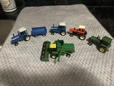 Ertl Tractor Lot Sale (5 Tractors 1 Trailer) Vintage John Deere