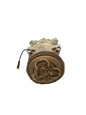 Used OEM AC Compressor for Isuzu (NPR/NQR/NRR/NPR-HD) & GMC W-Series (For: More than one vehicle)