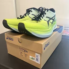 ASICS Metaspeed Sky (v1) US10.5 (for like a US10)