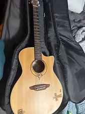 luna guitar acoustic electric