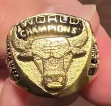 Chicago Bulls 1997 NBA Championship Ring Miller Genuine Draft SGA