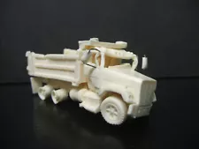 CUSTOM WRECK HO 1/87 ABANDONED FREIGHTLINER FL70 DUMP TRUCK RESIN MODEL