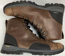 Danner Men's 6" Leather Stronghold WP Soft Toe Work Boots Dark Brown Size 13 D