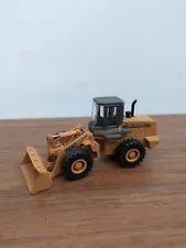 1/50 Ertl Case 621C Front End Wheel Loader Construction Toy