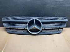 1998 to 2005 Mercedes-Benz ML320 Front Upper Grille Grill C4149 DG1 (For: 2001 ML320)