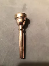 Unbranded trumpet mouthpiece 7C Item number 763￼