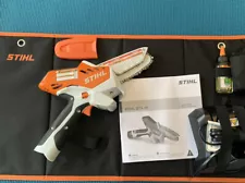 STIHL GTA 26 PRUNER CHAINSAW HANDHELD + CASE + BATTERY + CHARGER SHIPS TODAY NEW