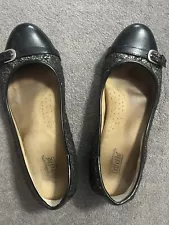 Womens 9 Slip On Black Flats WORN Shoes WELL LOVED