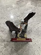 HERCO PROFESSIONAL GIFT "THE AMERICAN EAGLE" 8-1/2” EAGLE STATUE FIGURINE