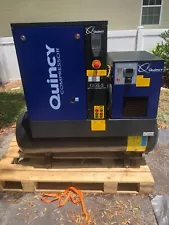 Quincy QGS5D air compressor with air dryer