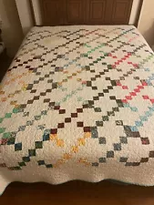 Vintage Handmade Quilt, Similar to an Irish Chain 90 x 70