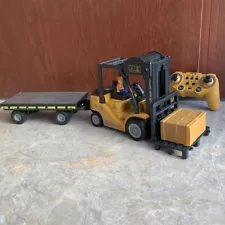 Remote Control Forklift Truck with Trailer Play Set 1:24 RC Crane Toys for Boys