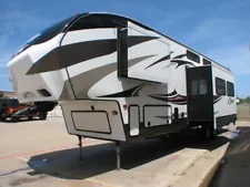 NO RESERVE! 15 KEYSTONE COUGAR 326SRX, 2 SLIDES, 37.7 FT FIFTH WHEEL TOY HAULER!