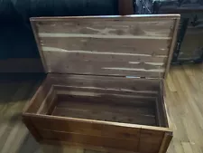 1968 MURPHY CEDAR WOOD CHEST