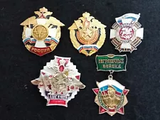 Set of collectible, rare badges, five badges, For military uniforms. Very rare.