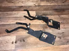 Cub Cadet 2000 Series 2135 2164 2166 2185 Pair Hood Hinges