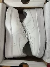 Size 9.5 - Nike Air Force 1 Low '07 White