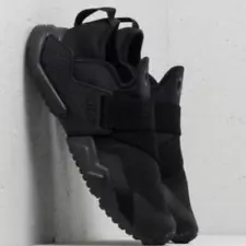 Nike Huarache Extreme GS Triple Black AQ0575-004 Slip On Youth Sneaker sz 6.5Y